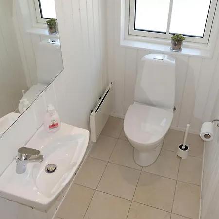 Дом отдыха 3 Bedroom Gorgeous In Нексё